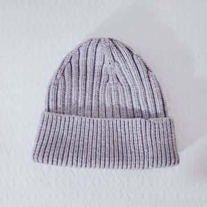 TNA ARITZIA Backcountry Light Heather Chrome Gray Knit Beanie Toque